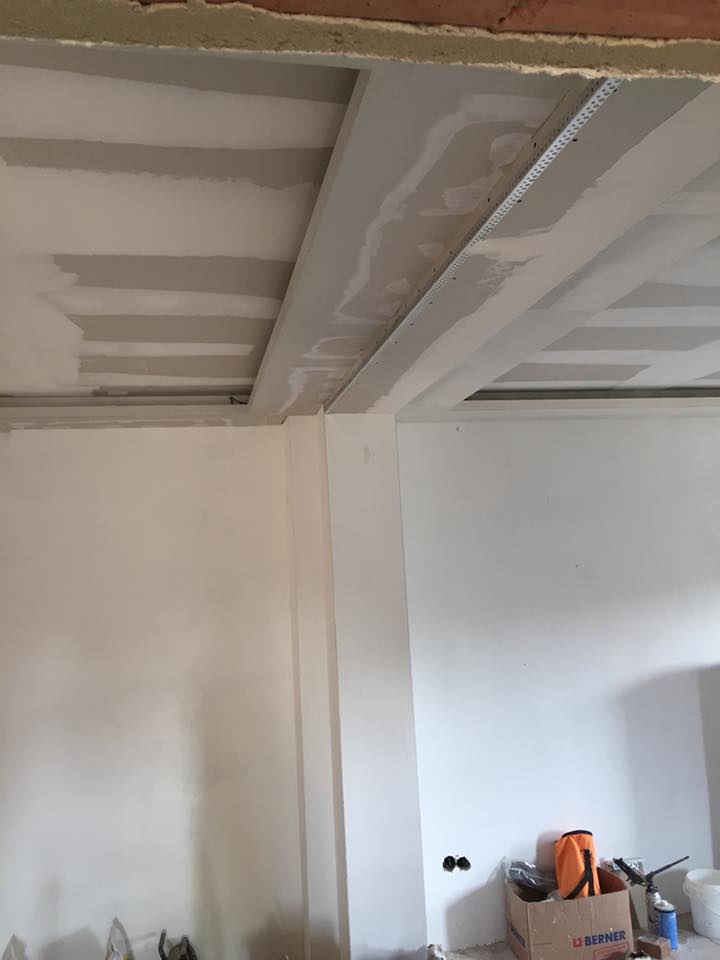abhängte Decken Decke abhängen mit Trockenbau